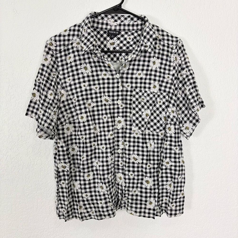 Torrid Black & White Gingham Print Collared Polo Daisy Top Women’s Size L - Picture 1 of 9